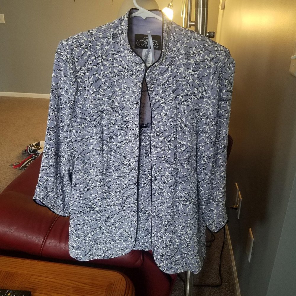Alex Evenings Women's Shirt Set